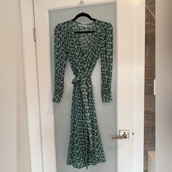 REFORMATION Susanna Wrap Dress - Dark Green Floral Long Sleeve - Picture 5 of 10